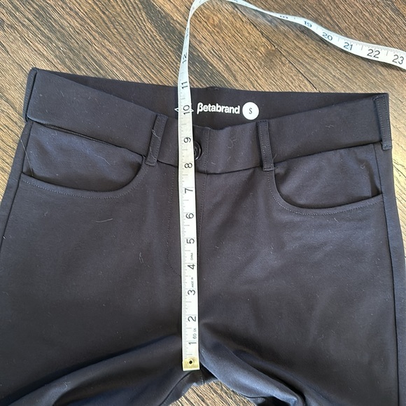 Betabrand Black Pants Small S EUC 31” inseam - Picture 4 of 6